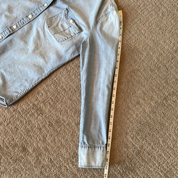 JCREW FACTORY Chambray shirt - Picture 12 of 13